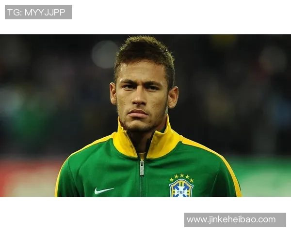 鸡冠头足球明星盘点他们的风采与成就解析